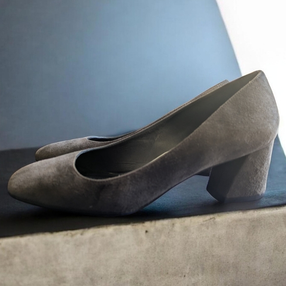Stuart Weitzman Suede Dark Gray Block Heel Pumps- 6.5